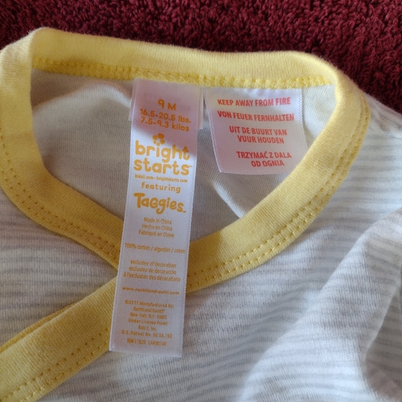 Bright starts featuring taggies 2 piece set 9M - Picture 6 of 9